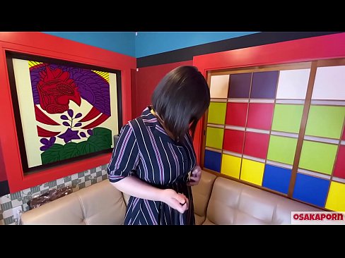 ❤️ Чоң көкүрөктөрү бар жапон сүйкүмдүү секс оюнчуктары менен мастурбация жасап, оргазмга ээ. Ал интервьюсунда өзүнүн башынан өткөн окуялары тууралуу айтып берет. Чоң сиськи жана түктүү киска катуу онтоп жатат. Осакапорн ️ Порно видео боюнча порно ky.porno-filmy.ru ❤